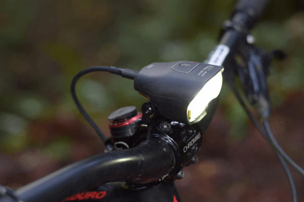 Full on Lighting MB6 Avinox Light 6000+L