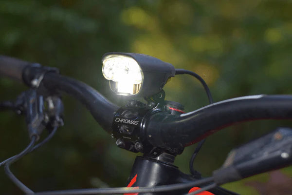 Full on Lighting MB6 Avinox Light 6000+L