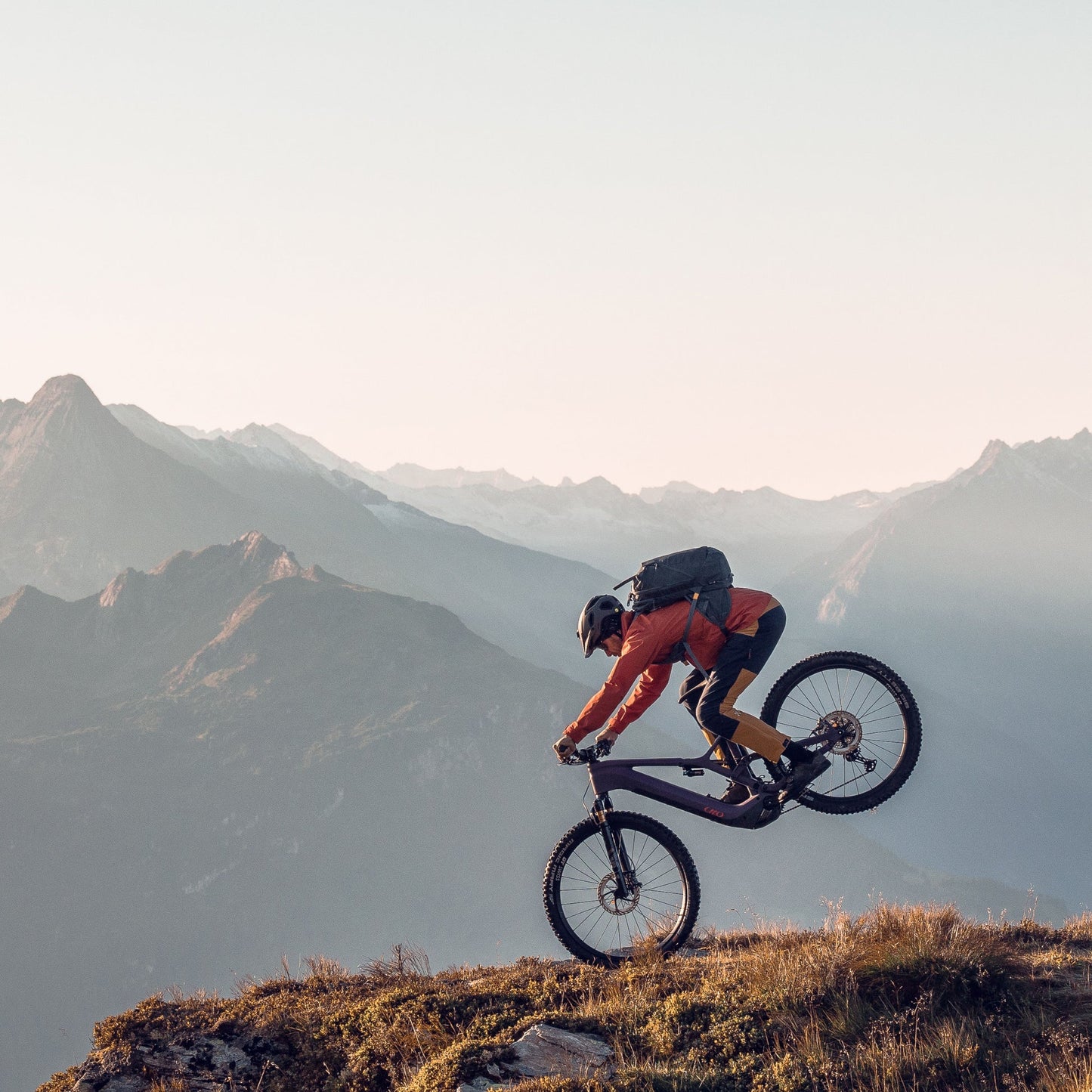 Cilo Tanay HC3 Full-Suspension Carbon eMTB