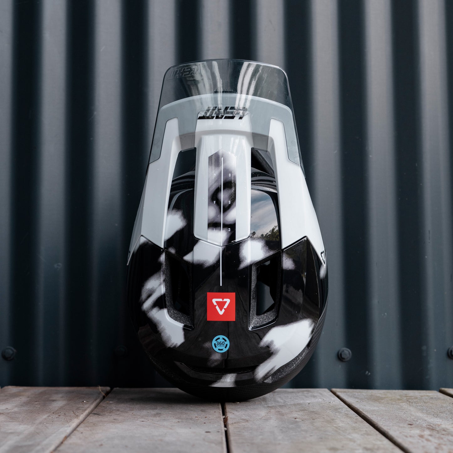 Helmet MTB Gravity 5.0 image 111